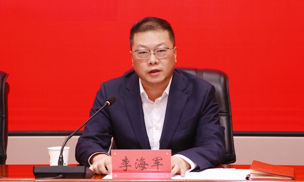 李校长